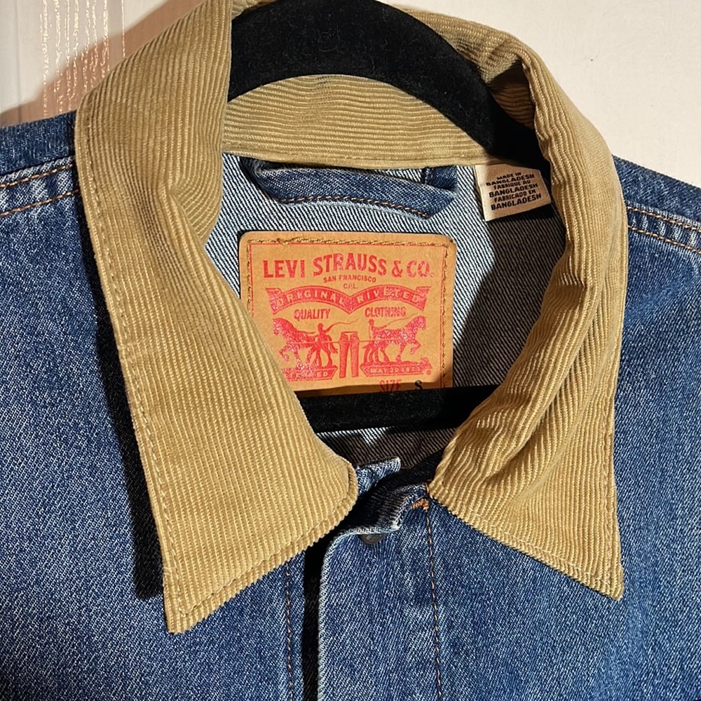Levi’s Trucker Chore Jacket corduroy neck Size small oversized fit - Picture 6 of 9